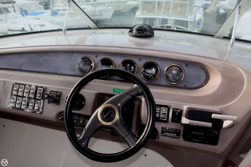 Slide: The Image of Carver Yachts 450 Voyager 2000 - 5