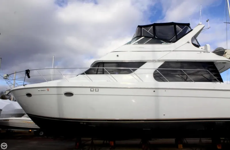Slide: The Image of Carver Yachts 450 Voyager 2000 - 6