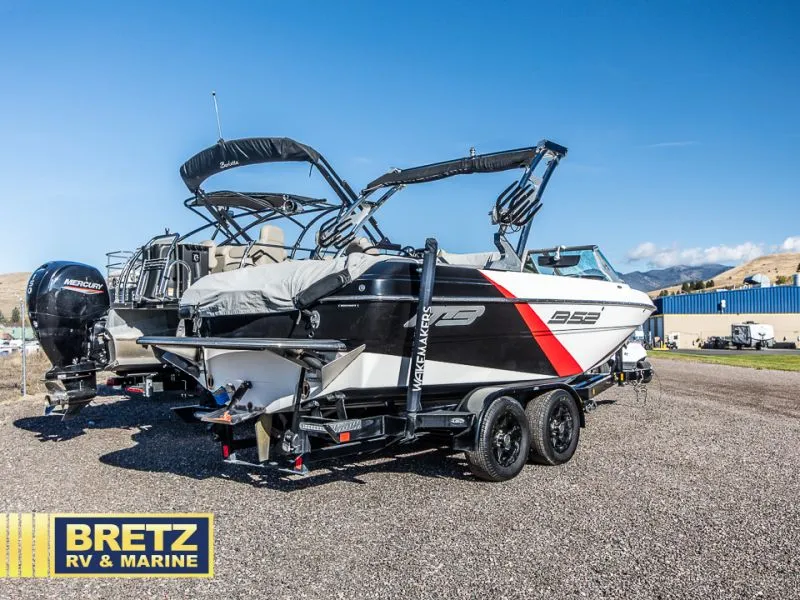 Slide: The Image of B52 21 2015 - 6