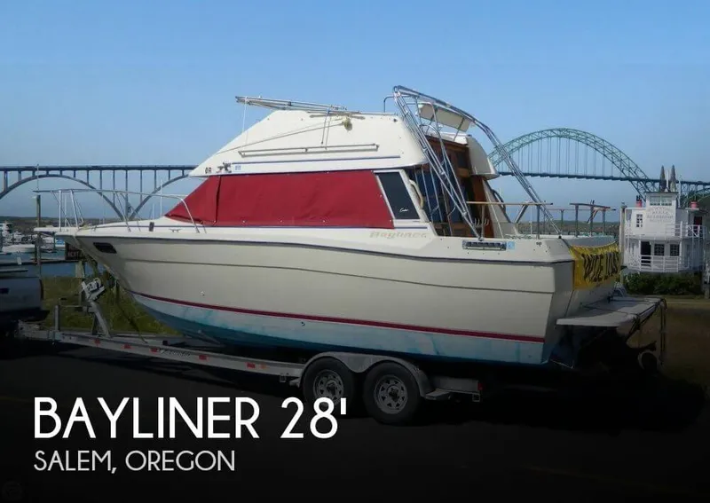 Slide: The Image of Bayliner 2850 Contessa Sedan Bridge 1982 - 0