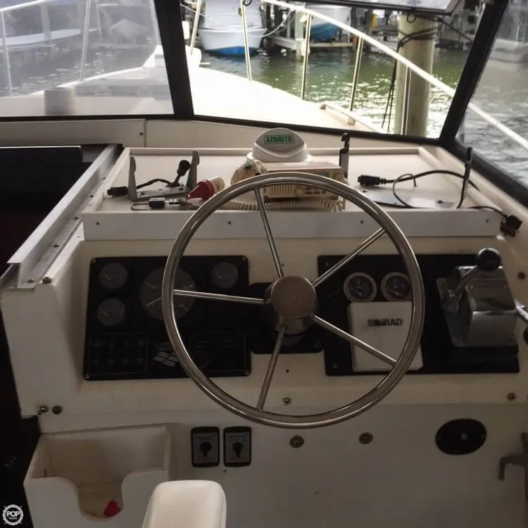 Slide: The Image of Luhrs 30 Alura 1989 - 4