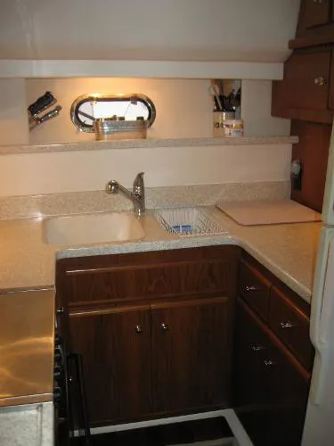 Slide: The Image of Carver Yachts 445 Aft Cabin 1999 - 8