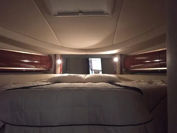 Slide: The Image of Sea Ray 500 Sundancer 2004 - 3