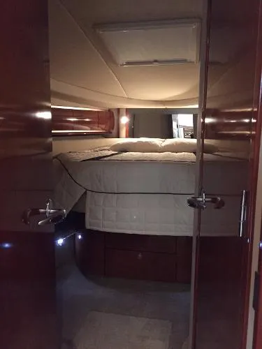 Slide: The Image of Sea Ray 500 Sundancer 2004 - 9