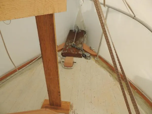 Slide: The Image of Frank Day Jr. Custom Downeast 32' 1991 - 9