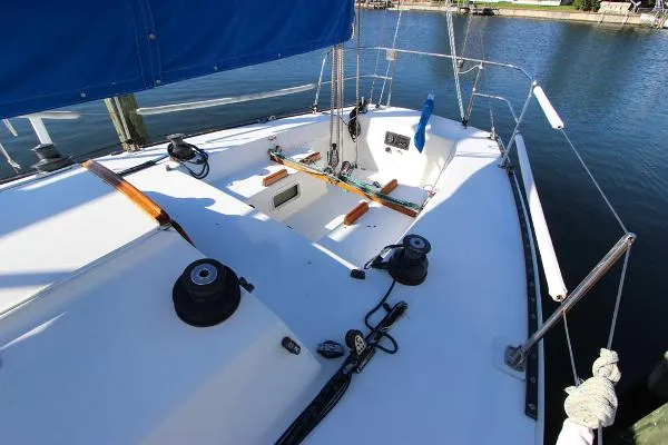 Slide: The Image of J Boats J29 1983 - 6
