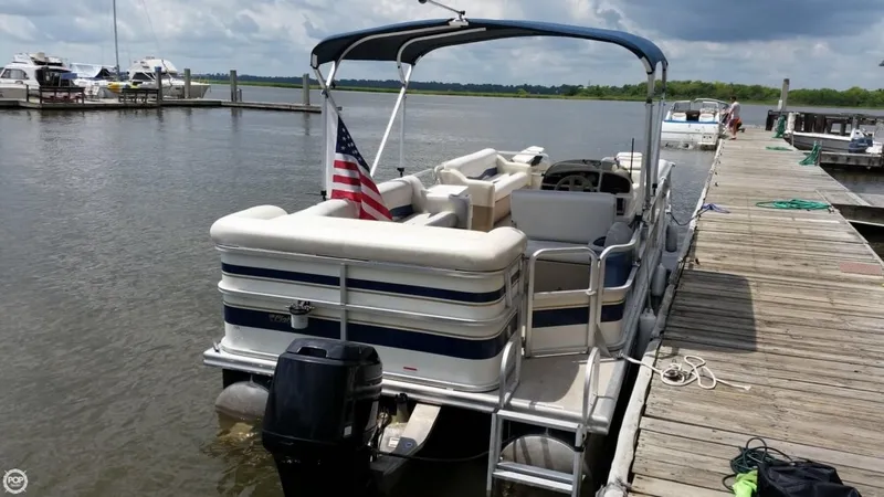 Slide: The Image of Fisher Liberty 240 2009 - 2