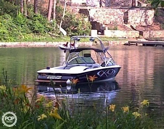 Slide: The Image of Mastercraft 21 X-9 2001 - 1