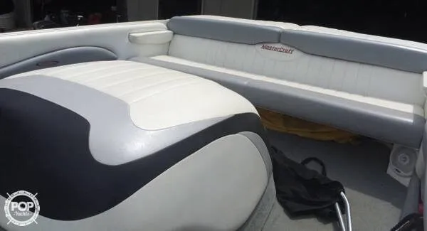 Slide: The Image of Mastercraft 21 X-9 2001 - 4
