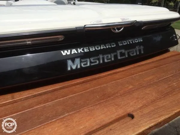 Slide: The Image of Mastercraft 21 X-9 2001 - 5