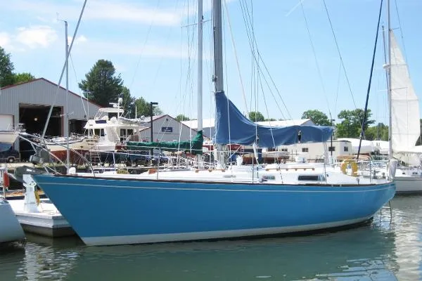 Slide: The Image of Pearson 36 Sloop 1972 - 0