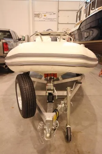 Slide: The Image of Zodiac Yachtline 470DL NEO 90hp In Stock 2018 - 5