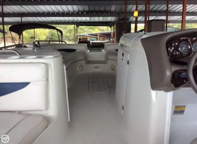 Slide: The Image of Crownline Boats 212 DB 2002 - 5