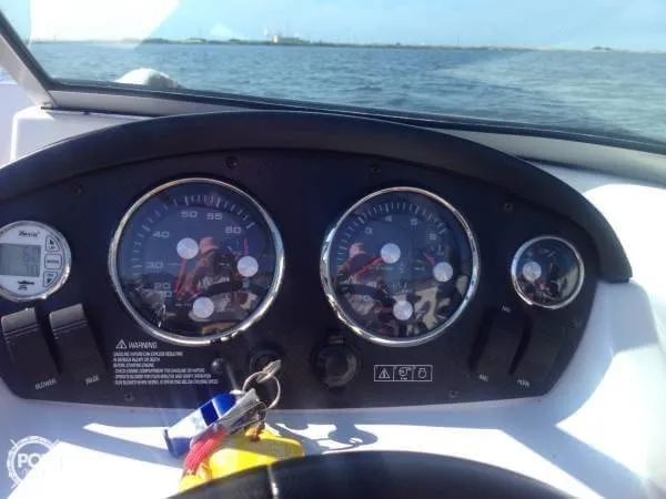 Slide: The Image of Four Winns 170 2012 - 10