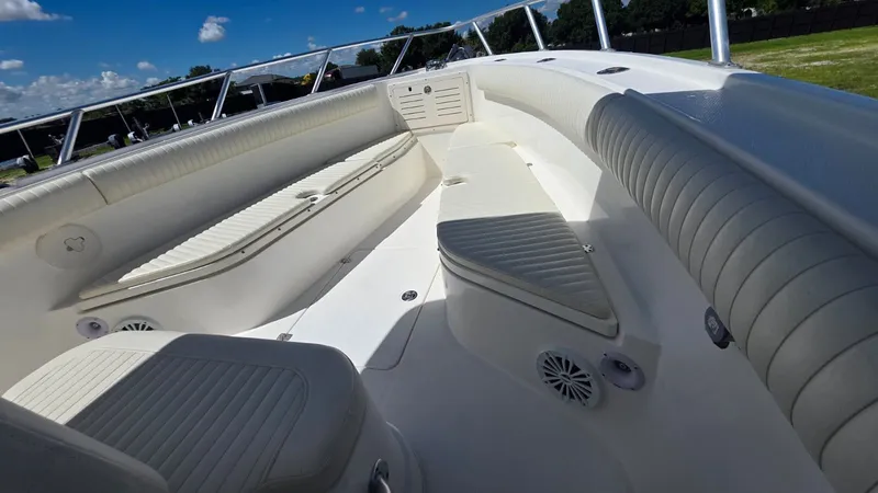 Slide: The Image of Interior view of a 2020 Mako 284 Center Console boat. - 17
