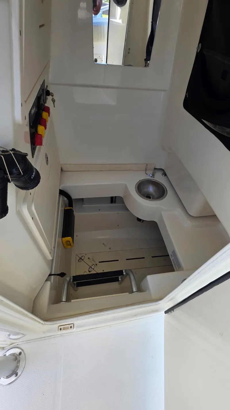 Slide: The Image of Interior of 2020 Mako 284 Center Console boat. - 20