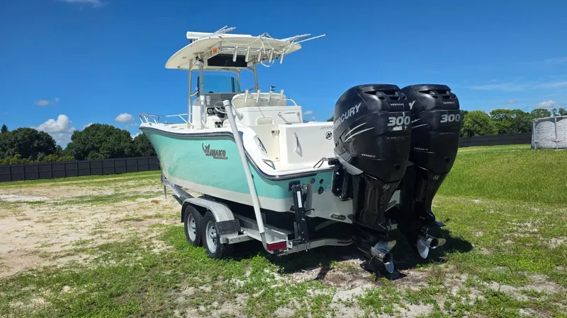 Slide: The Image of 2020 Mako 284 Center Console boat with twin Mercury 300 engines. - 4