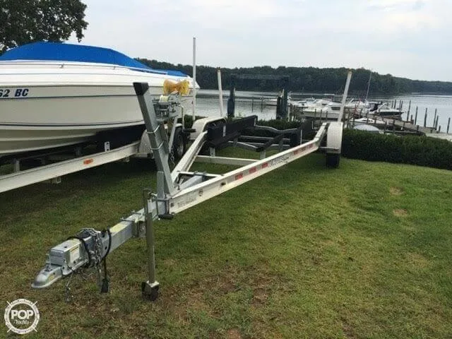 Slide: The Image of Boston Whaler Ventura 210 2002 - 3