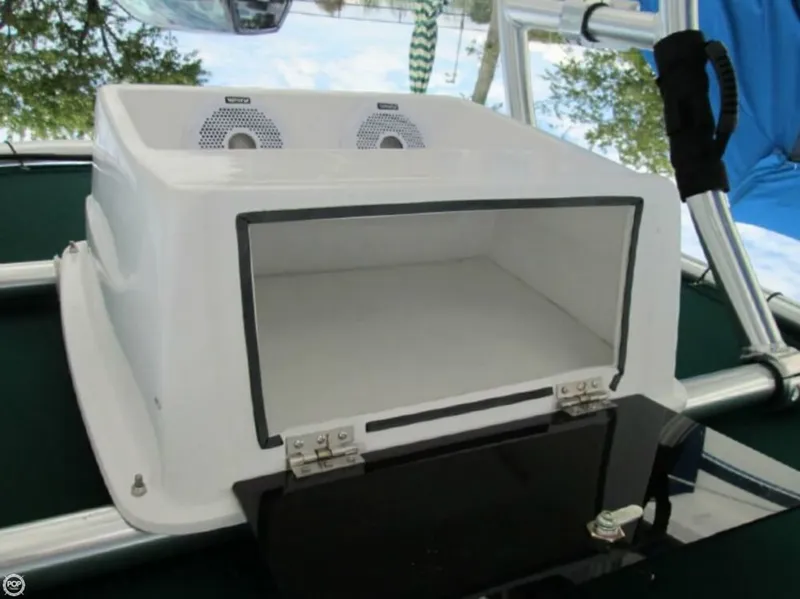 Slide: The Image of C-Hawk 220 2000 - 10
