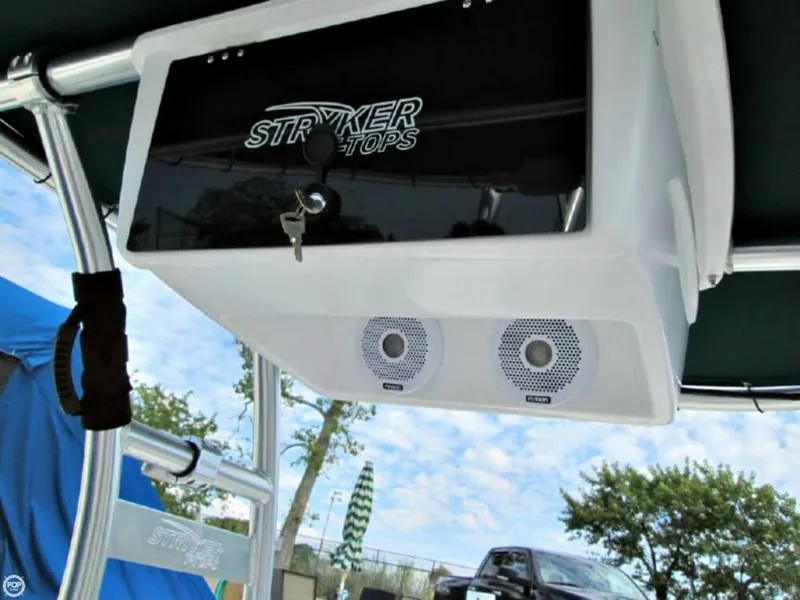 Slide: The Image of C-Hawk 220 2000 - 9