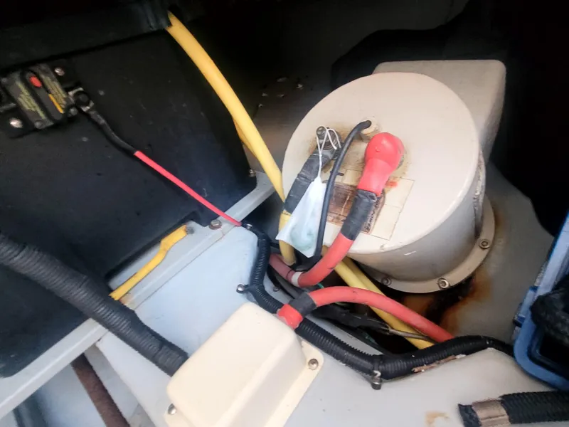 Slide: The Image of Engine compartment wiring of a 2004 Meridian 341 Sedan boat. - 33