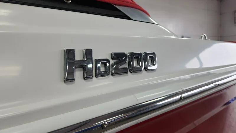 Slide: The Image of Four Winns HD200 2018 - 12