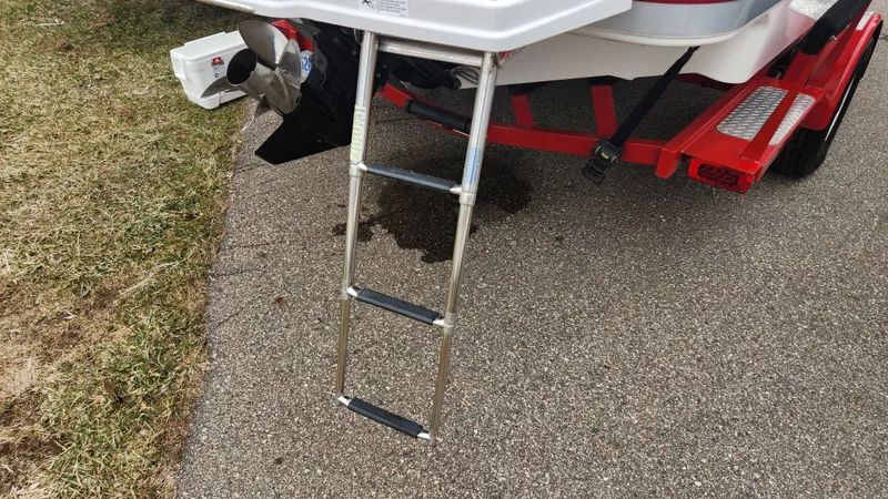 Slide: The Image of Four Winns HD200 2018 - 66