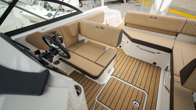 Slide: The Image of Sea Ray SDX 230 Outboard 2026 - 20