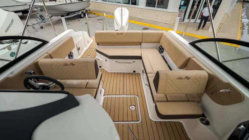 Slide: The Image of Sea Ray SDX 230 Outboard 2026 - 24
