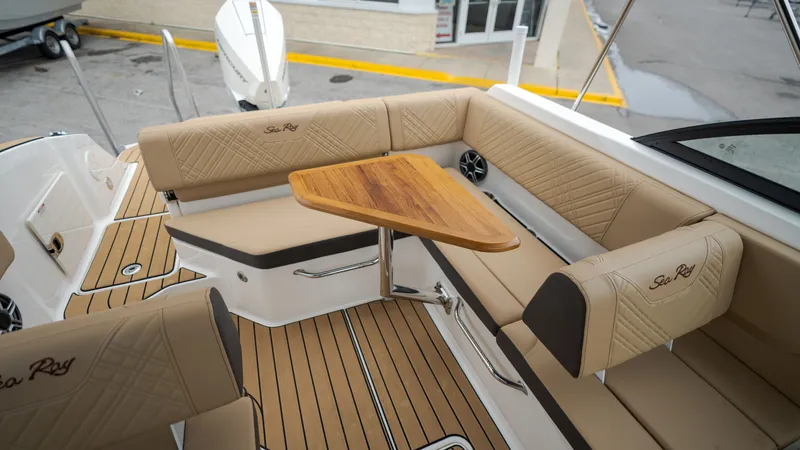 Slide: The Image of Sea Ray SDX 230 Outboard 2026 - 25