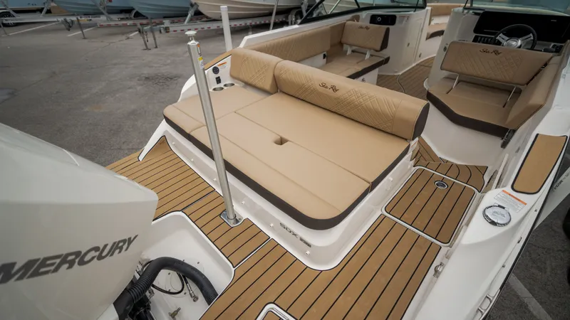 Slide: The Image of Sea Ray SDX 230 Outboard 2026 - 30
