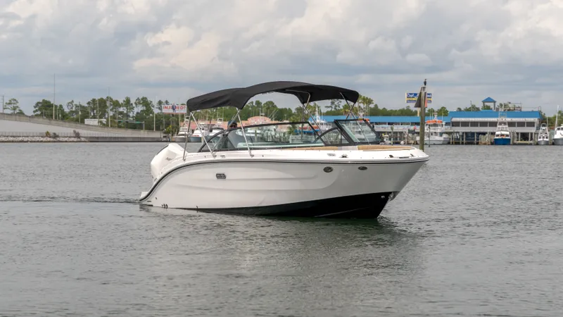 Slide: The Image of Sea Ray SDX 230 Outboard 2026 - 5