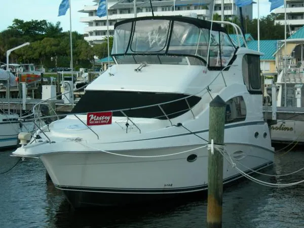 Slide: The Image of Silverton 352 Motor Yacht 2003 - 0