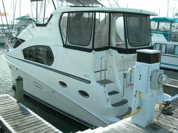 Slide: The Image of Silverton 352 Motor Yacht 2003 - 1
