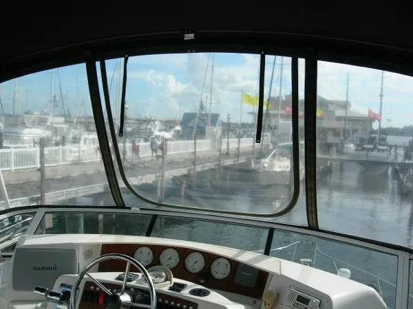 Slide: The Image of Silverton 352 Motor Yacht 2003 - 10