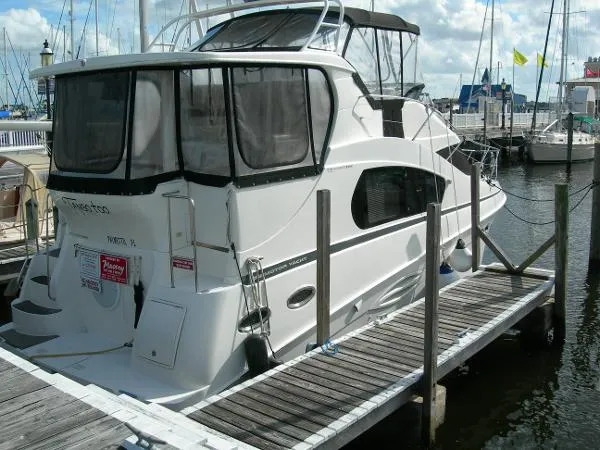 Slide: The Image of Silverton 352 Motor Yacht 2003 - 4