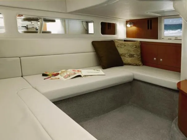 Slide: The Image of Sea Ray 350/330 Sundancer 2008 - 6