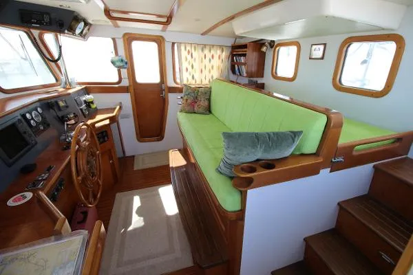Slide: The Image of Selene Solo Ocean Trawler 2000 - 11