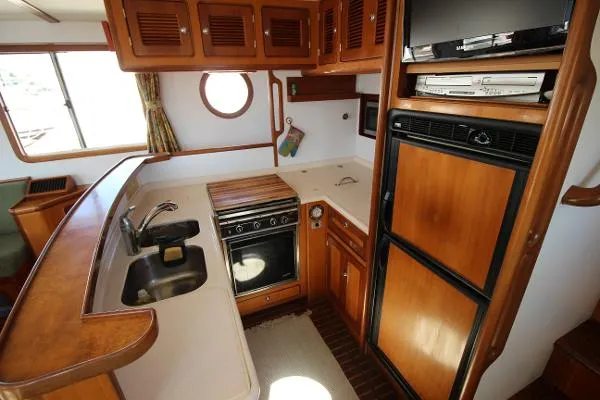 Slide: The Image of Selene Solo Ocean Trawler 2000 - 9