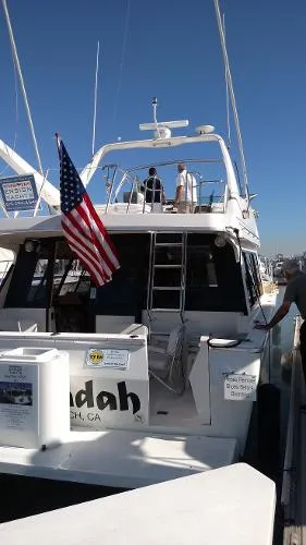 Slide: The Image of Bayliner 4788 Pilot House Motoryacht 1995 - 3