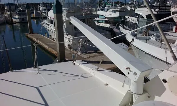 Slide: The Image of Bayliner 4788 Pilot House Motoryacht 1995 - 8