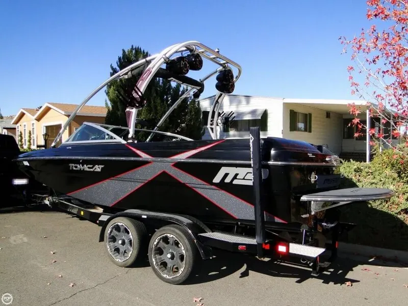 Slide: The Image of MB Sports F21 Tomcat 2012 - 2