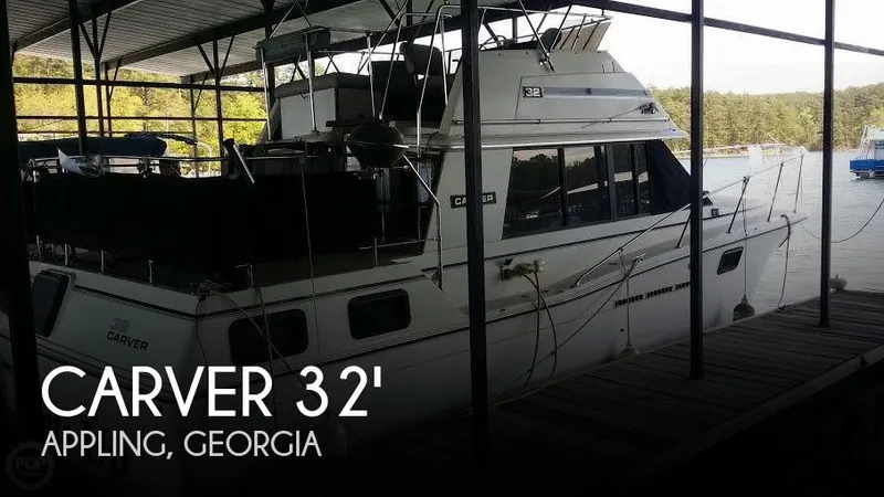 Slide: The Image of Carver Yachts 3207 Aft Cabin 1983 - 0