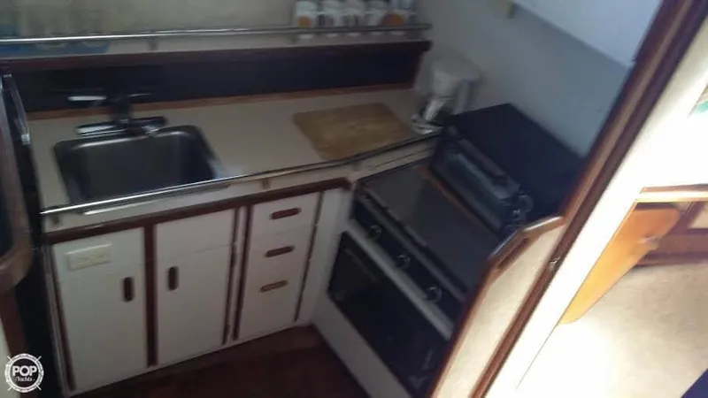 Slide: The Image of Carver Yachts 3207 Aft Cabin 1983 - 3