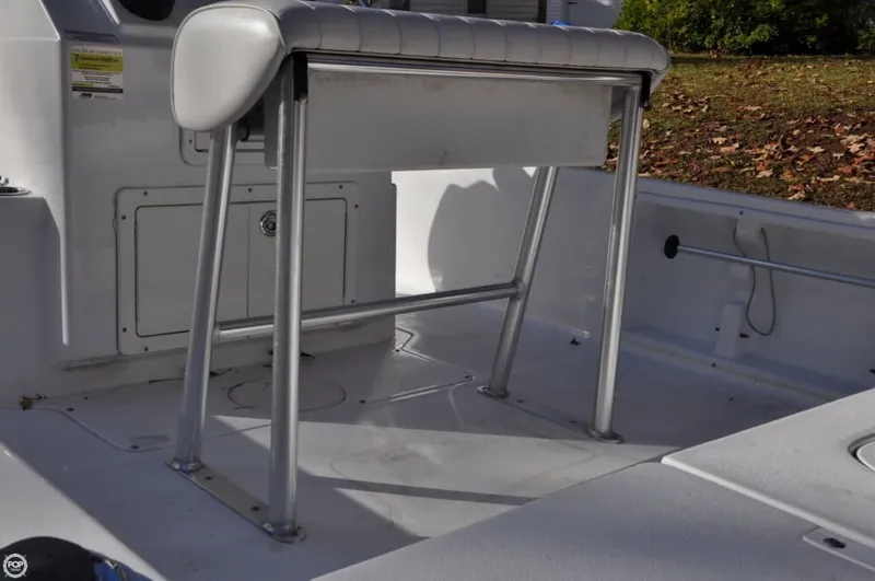 Slide: The Image of Sea Hunt XP 21 Center Console Bay 2012 - 6