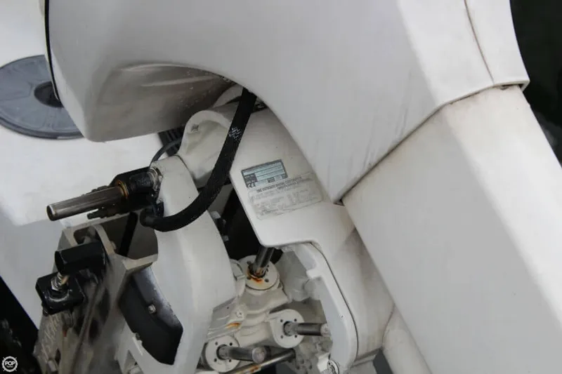 Slide: The Image of Wellcraft 25 Sportsman 1987 - 10