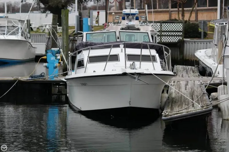 Slide: The Image of Wellcraft 25 Sportsman 1987 - 7