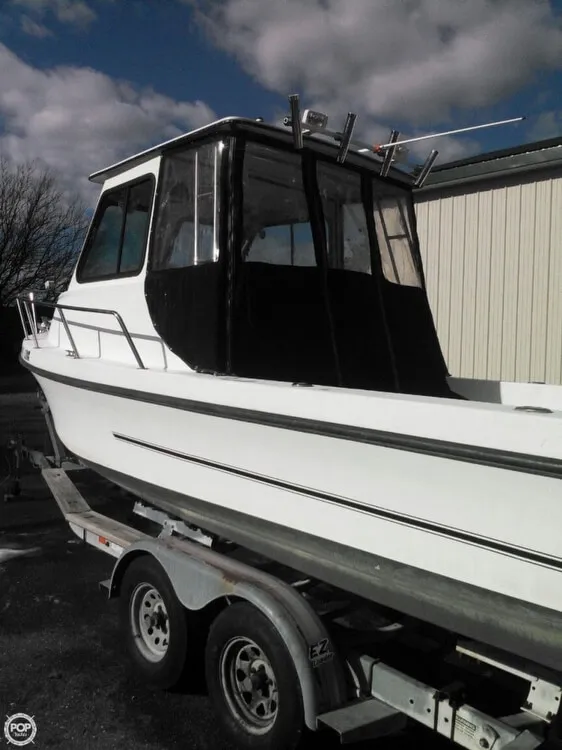 Slide: The Image of C-Hawk 222 Sport Cabin 1999 - 6