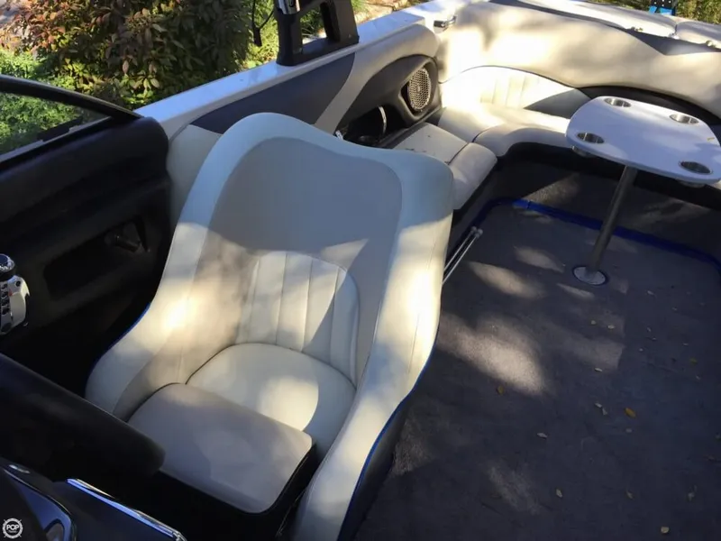 Slide: The Image of Malibu Wakesetter 247 LSV 2014 - 10