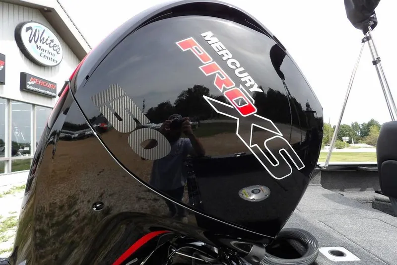 Slide: The Image of Mercury Pro XS engine on 2025 Crestliner 1850 Fish Hawk Tiller at marine center. - 44